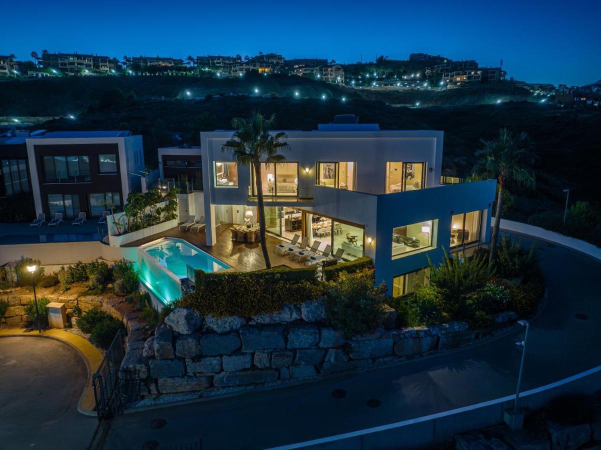 Vacation Marbella I Villa Paraiso The View, Infinity Heated Pool, Sea View, 24-7 Security, Golf Courses إِستيبونا المظهر الخارجي الصورة